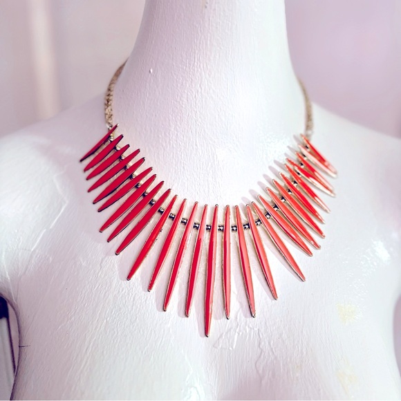 NWT Amrita Singh Enamel Spike Necklace Coral Orange - Choker/Short Length Collar - Picture 1 of 16
